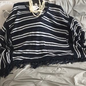 Chico’s Zenergy Poncho w/ gift